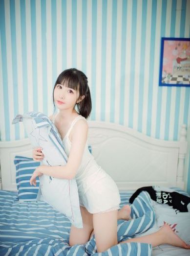 精品卡一卡二卡3卡高清乱码_超清高清迅雷在线观看