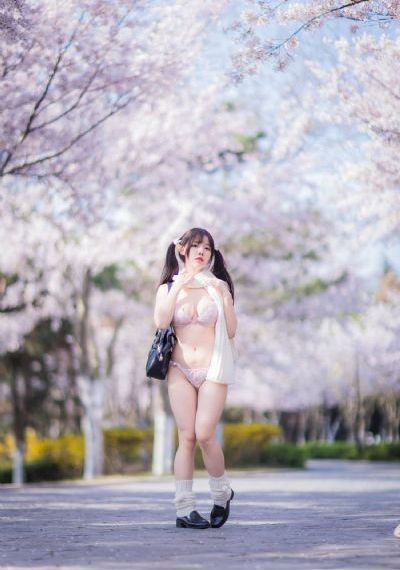 亚洲第一无码精品一区_DVD手机免费观看完整
