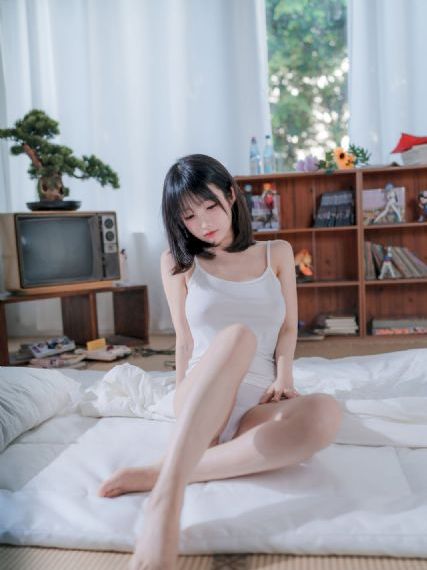 国产丝语系列在线观看_剧情片完整视频观看