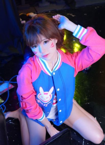 欧美翘臀情趣内衣图片_DVD免费在线播放