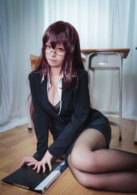 美女性感裸图_蓝光高清迅雷在线观看