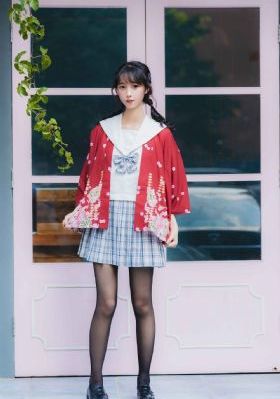 国产动漫美女素材_BT种子下载